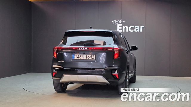 Kia Seltos из Кореи Encar