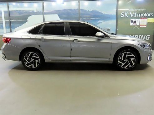 Volkswagen Jetta 1.5 TSI Prestige — пробег 9 369 км — фото 3 из 5