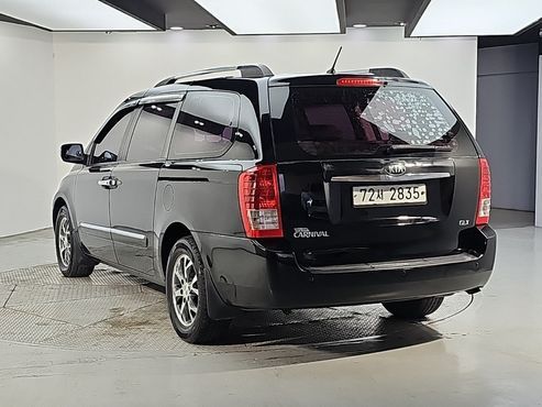 Kia Carnival Grand Carnival GLX Deluxe — пробег 194 000 км — фото 3 из 5
