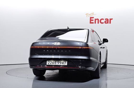 Hyundai Grandeur 2,5 Gasoline 2WD Calligraphy — пробег 47 812 км — фото 4 из 5