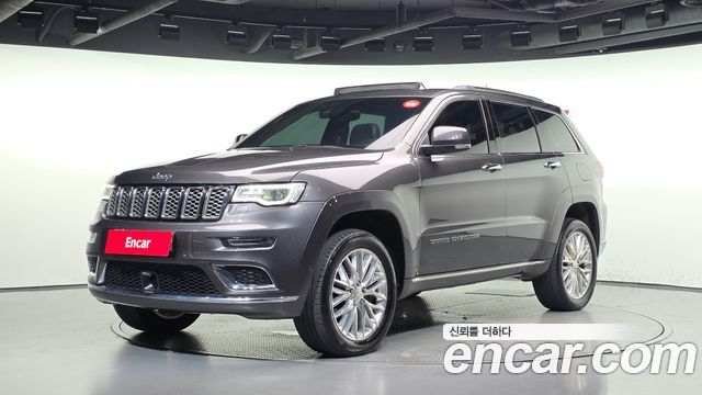 Jeep Cherokee 3.0 Diesel Overland Summit WK2 — пробег 177 176 км — фото 1 из 5