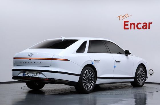 Hyundai Grandeur Calligraphy — пробег 14 633 км — фото 2 из 5