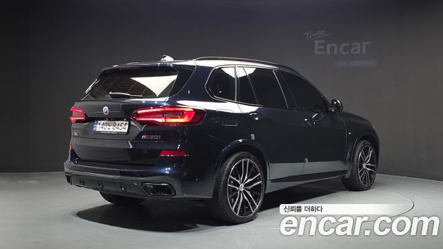 BMW X5 M50i — пробег 59 458 км — фото 2 из 5