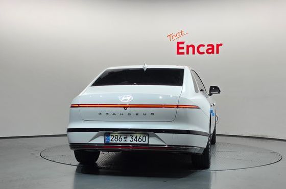 Hyundai Grandeur Calligraphy — пробег 12 720 км — фото 4 из 5