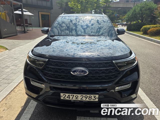 Ford Explorer 2.3 LimIted 4WD — пробег 93 800 км — фото 1 из 5