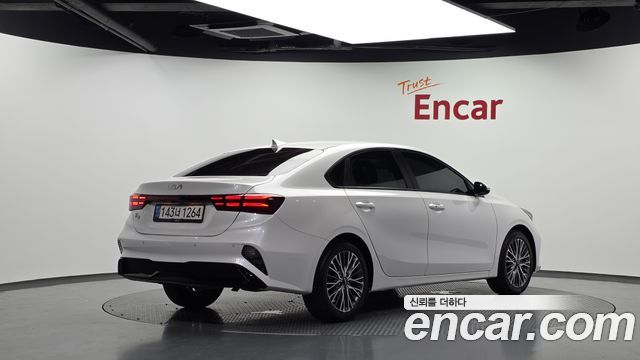 Kia K3 из Кореи Encar