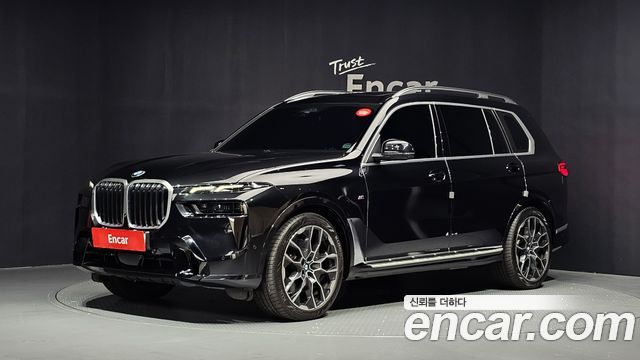 BMW X7 xDrive 40i M Sport 6STR — пробег 38 637 км — фото 1 из 5