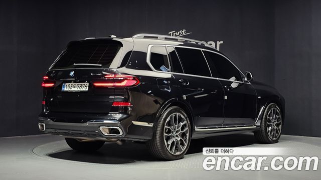 BMW X7 xDrive 40i M Sport 6STR — пробег 38 637 км — фото 2 из 5