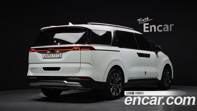 Kia Carnival Diesel 9-Seater Signature — пробег 66 896 км — фото 2 из 5