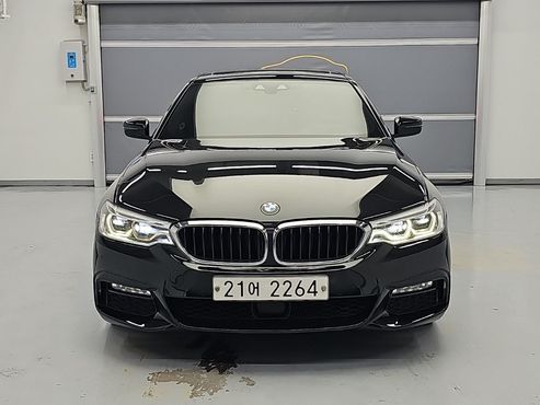 BMW 5-Series 520d M Sport package — пробег 173 628 км — фото 3 из 5
