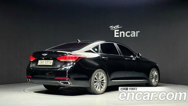Hyundai Genesis из Кореи Encar