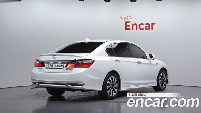 Honda Accord 2.0 Hybrid 9th — пробег 116 026 км — фото 2 из 5