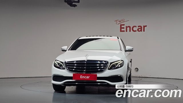 Mercedes-Benz E-Class из Кореи Encar