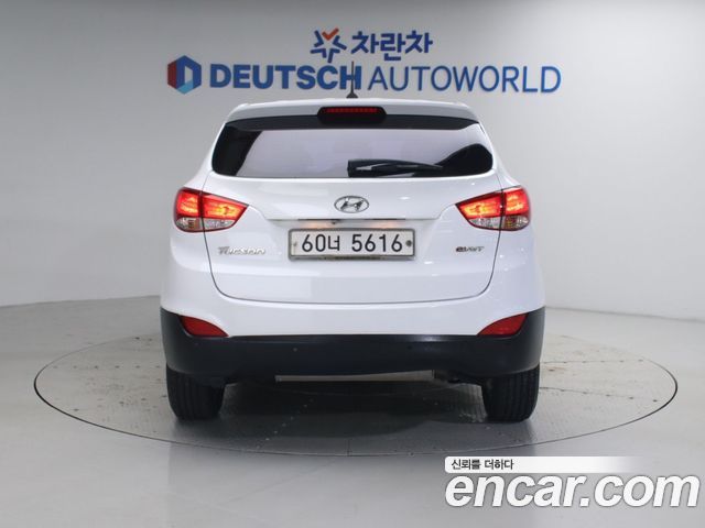 Hyundai Tucson Diesel(e-VGT) 2WD Smart — пробег 165 084 км — фото 4 из 5