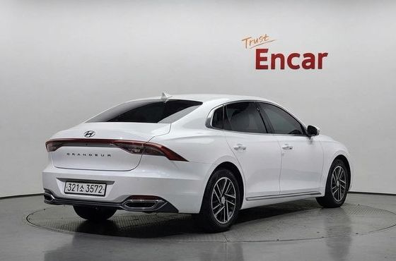Hyundai Grandeur 2.5 Premium — пробег 137 639 км — фото 2 из 5