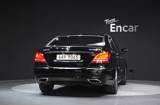 Hyundai Equus VS380 LUXURY — пробег 131 717 км — фото 4 из 5
