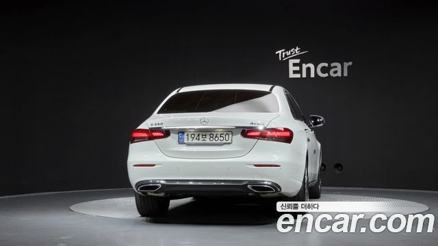 Mercedes-Benz E-Class из Кореи Encar
