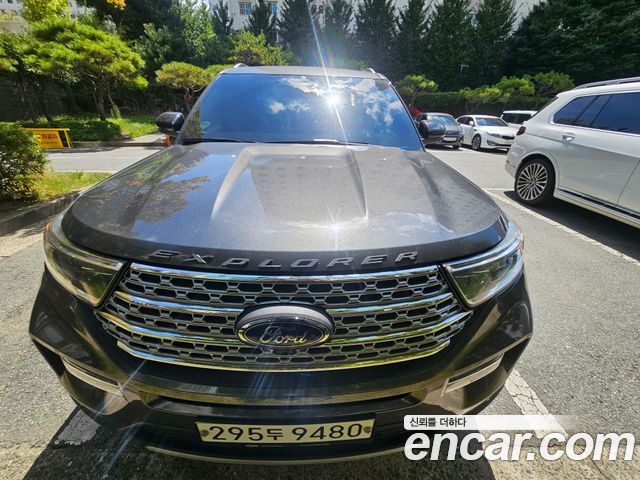 Ford Explorer 2.3 LimIted 4WD — пробег 70 531 км — фото 2 из 5