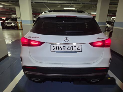 Mercedes-Benz GLA-Class GLA250 4MATIC — пробег 21 448 км — фото 3 из 5