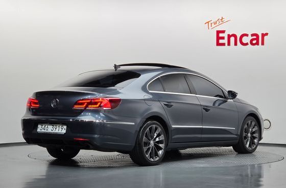 Volkswagen CC 2.0 TDI BlueMotion — пробег 134 407 км — фото 2 из 5