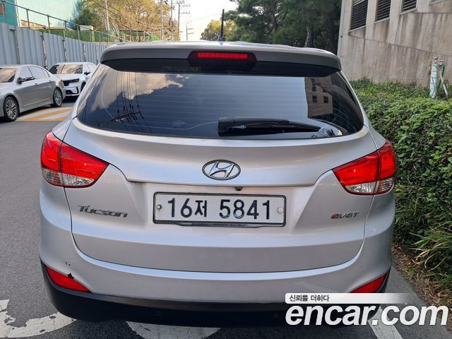 Hyundai Tucson Diesel(e-VGT) 2WD Smart — пробег 212 250 км — фото 3 из 5