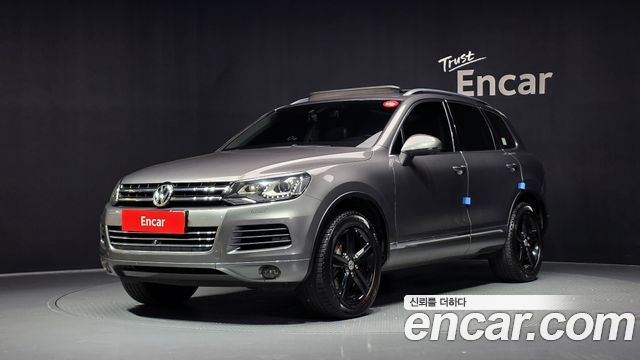 Volkswagen Touareg V6 3.0 TDI Bluemotion 7P5 — пробег 179 246 км — фото 1 из 5