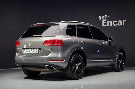 Volkswagen Touareg V6 3.0 TDI Bluemotion 7P5 — пробег 179 246 км — фото 2 из 5