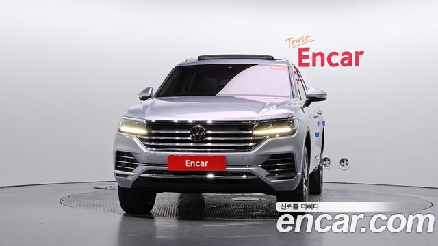 Volkswagen Touareg 3.0 TDI Prestige — пробег 68 461 км — фото 3 из 5