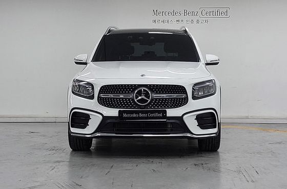 Mercedes-Benz GLB-Class GLB250 4MATIC — пробег 8 839 км — фото 3 из 5