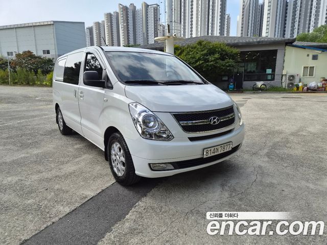 Hyundai Starex 5-Seater LPi VAN CVX Luxury — пробег 152 688 км — фото 3 из 5