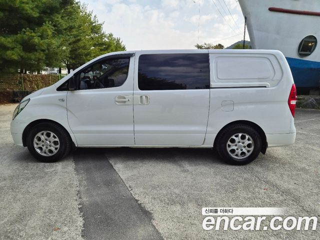 Hyundai Starex 5-Seater LPi VAN CVX Luxury — пробег 152 688 км — фото 4 из 5