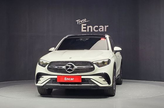 Mercedes-Benz GLC-Class GLC300 4MATIC AMG Line — пробег 13 071 км — фото 3 из 5