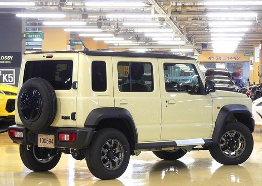 Suzuki Jimny 1.5 — пробег 76 км — фото 3 из 5