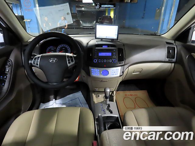 Hyundai AVANTE 1.6 VVT S16 LUXURY — пробег 78 600 км — фото 5 из 5