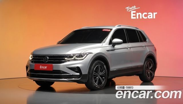 Volkswagen Tiguan 2.0 TDI Premium — пробег 41 263 км — фото 1 из 5