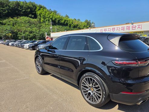 Porsche Cayenne 3.0 — пробег 79 500 км — фото 3 из 5