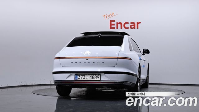Hyundai Grandeur из Кореи Encar
