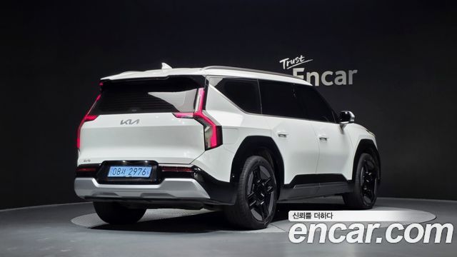 Kia EV9 Long Range 4WD Earth — пробег 87 284 км — фото 2 из 5