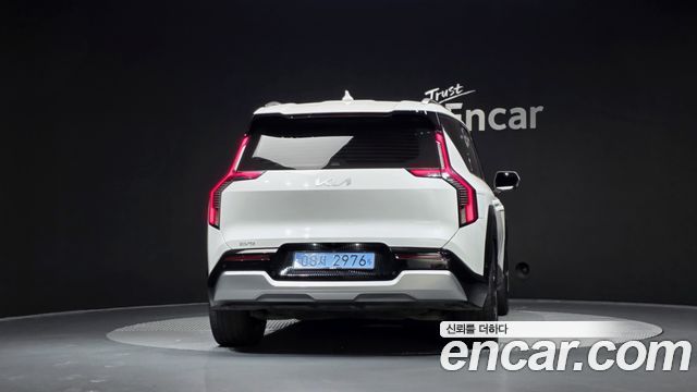 Kia EV9 Long Range 4WD Earth — пробег 87 284 км — фото 4 из 5