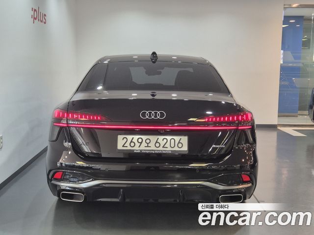 Audi A6 45 TFSI Quattro S Line — пробег 2 161 км — фото 4 из 5
