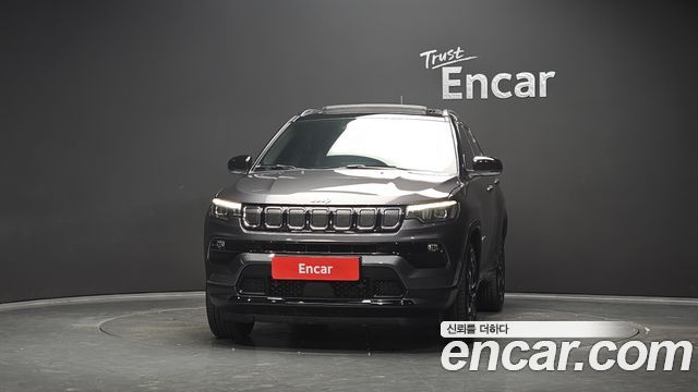 Jeep Compass 2.4 Limitied AWD — пробег 58 106 км — фото 3 из 5