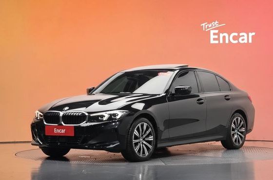 BMW 3-Series 320i — пробег 16 254 км — фото 1 из 5