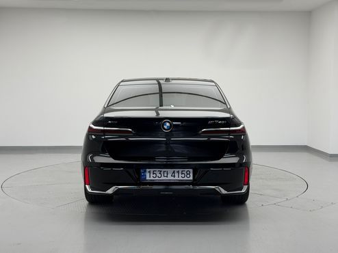 BMW 7-Series 740i sDrive M Sport — пробег 25 920 км — фото 4 из 5