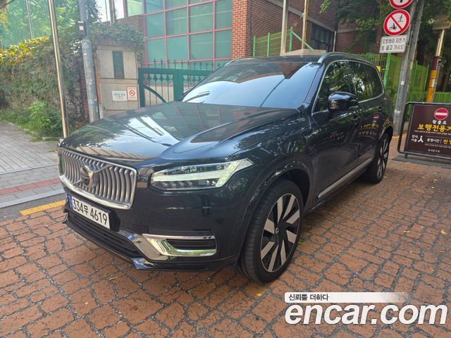 Volvo XC90 T8 Ultimate Bright Hybrid — пробег 7 433 км — фото 2 из 5