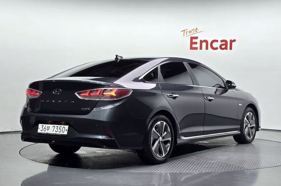 Hyundai Sonata Premium — пробег 130 403 км — фото 2 из 5