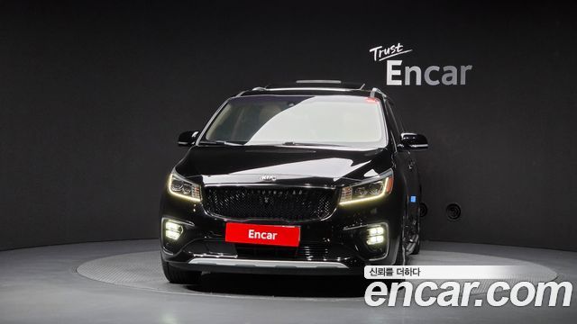 Kia Carnival 7-Seater Limousine President — пробег 121 661 км — фото 3 из 5
