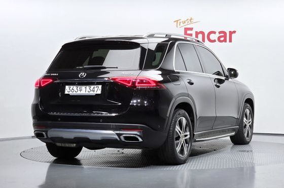 Mercedes-Benz GLE-Class GLE300d 4MATIC — пробег 78 392 км — фото 2 из 5