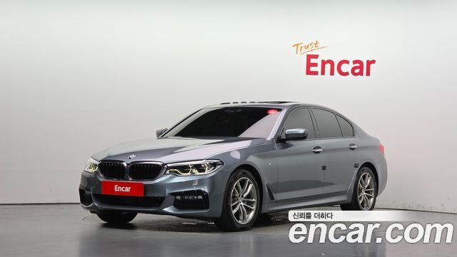 BMW 5-Series 520d xDrive M Sport Package — пробег 117 036 км — фото 1 из 5