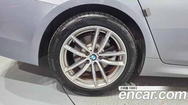 BMW 5-Series 520d xDrive M Sport Package — пробег 117 036 км — фото 5 из 5