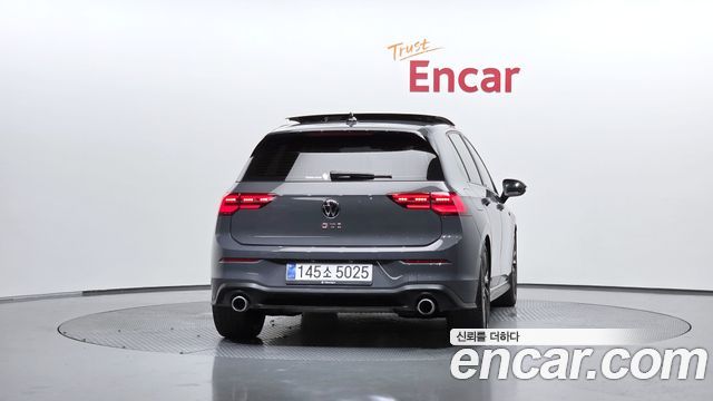 Volkswagen Golf 2.0 GTI — пробег 13 857 км — фото 4 из 5